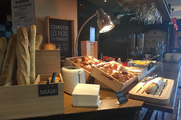 Bread and other breakfast buffet items at Hotel Ibis Calais