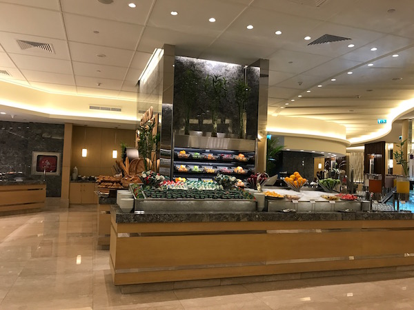 Conrad Makkah Al Mearaj Restaurant Breakfast Buffet Review